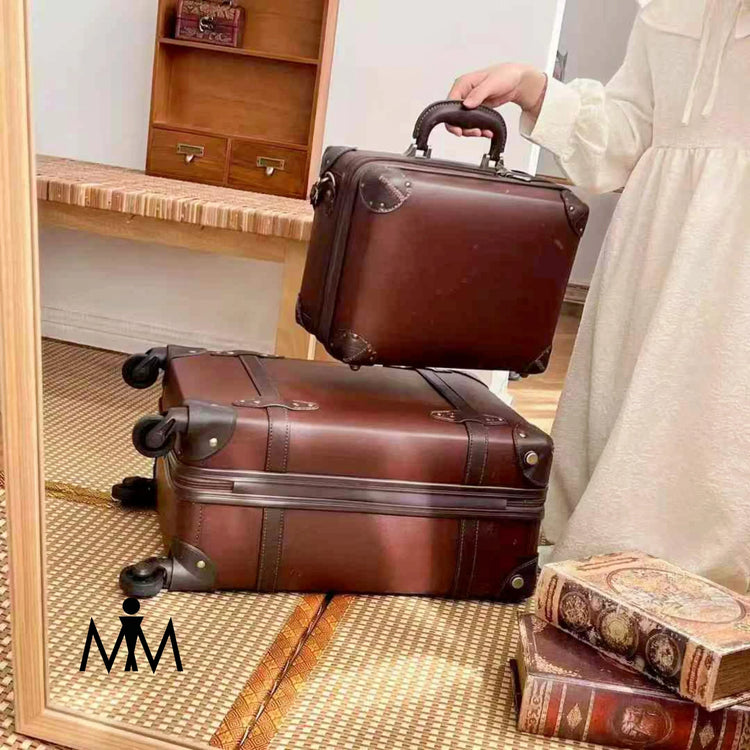 Elegant and Practical Retro Luggage Set for Any Journey